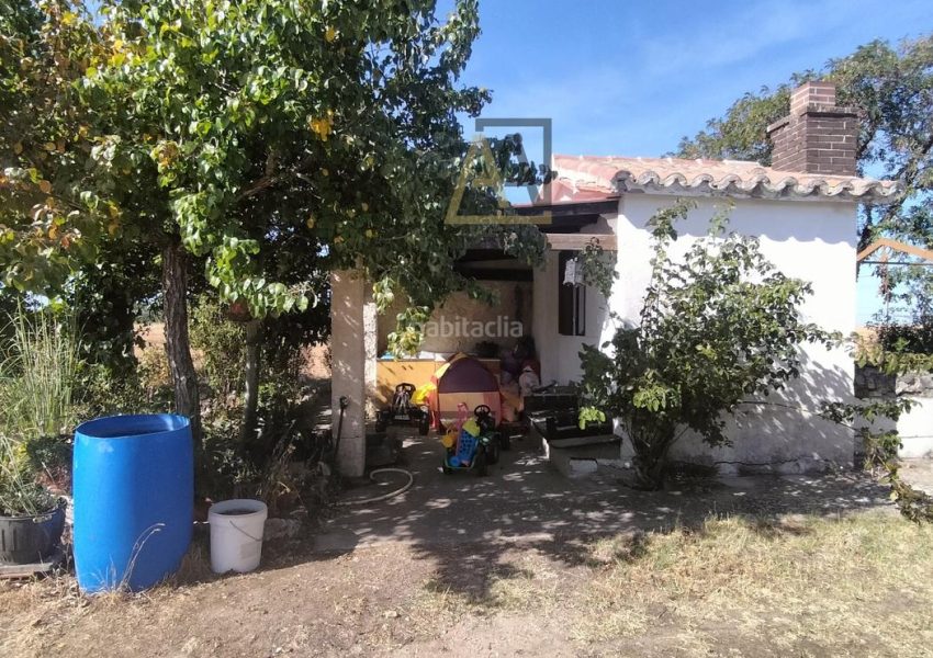 na-terreno-residencial-zamora_700e42cf-0ecb-40fc-b7d8-36c5eb7e70b6XL