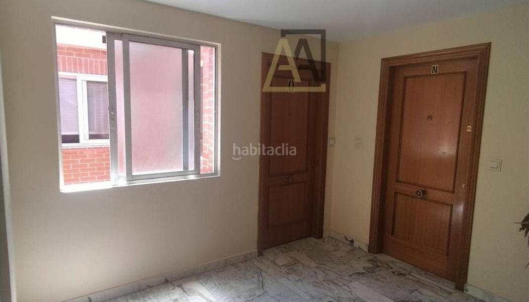 piso-con-ascensor-en-el-centro-y-terraza-de-25m2-benavente_28f2d735-ddf7-4b63-b280-8eb01a9bbfbbXL