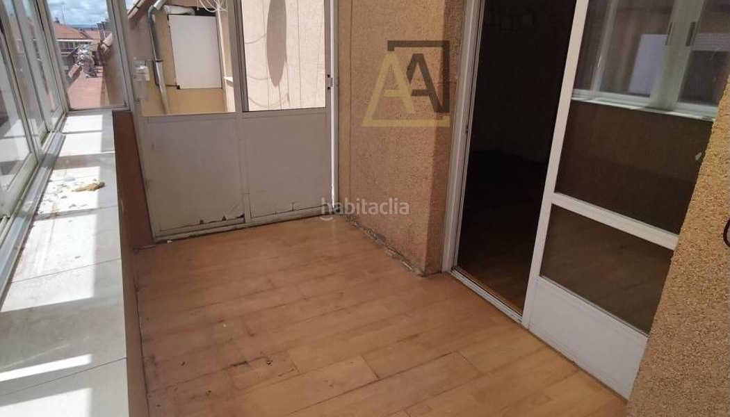 piso-con-ascensor-en-el-centro-y-terraza-de-25m2-benavente_9a333597-3437-4b9b-9527-a2ff113839aeXL